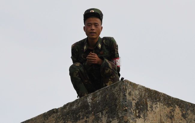 North Korean soldiers blow themselves up with grenades to avoid capture – Sky News