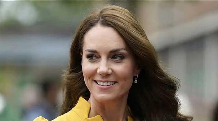 Kate Middleton related to late English actor?