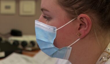La grippe est de retour... et le port du masque aussi: "Ce sont des mauvais souvenirs qui reviennent"