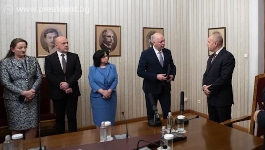 bne IntelliNews - Bulgaria’s new cabinet slammed as ‘Frankenstein’s monster’ by opponents