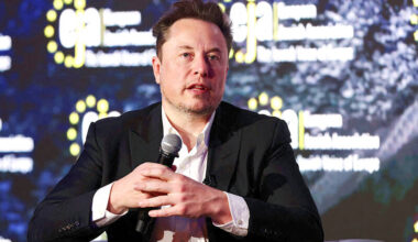 Musk projects his hard-right influence in Europe