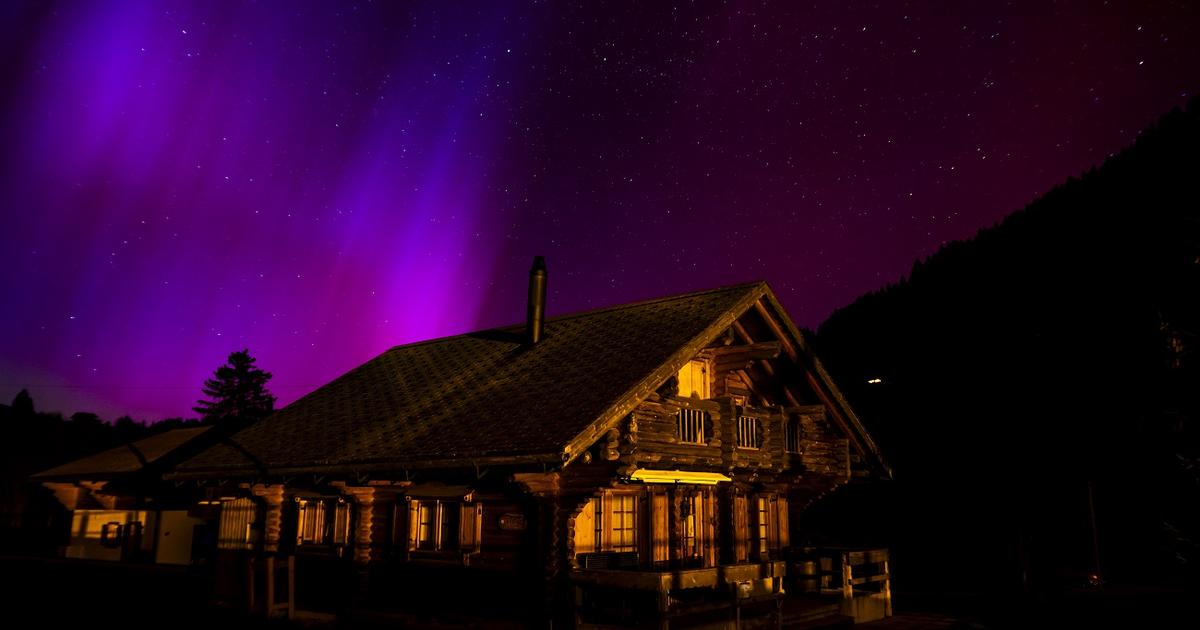 Les aurores boréales vont à nouveau illuminer le ciel cette année en Suisse - rts.ch