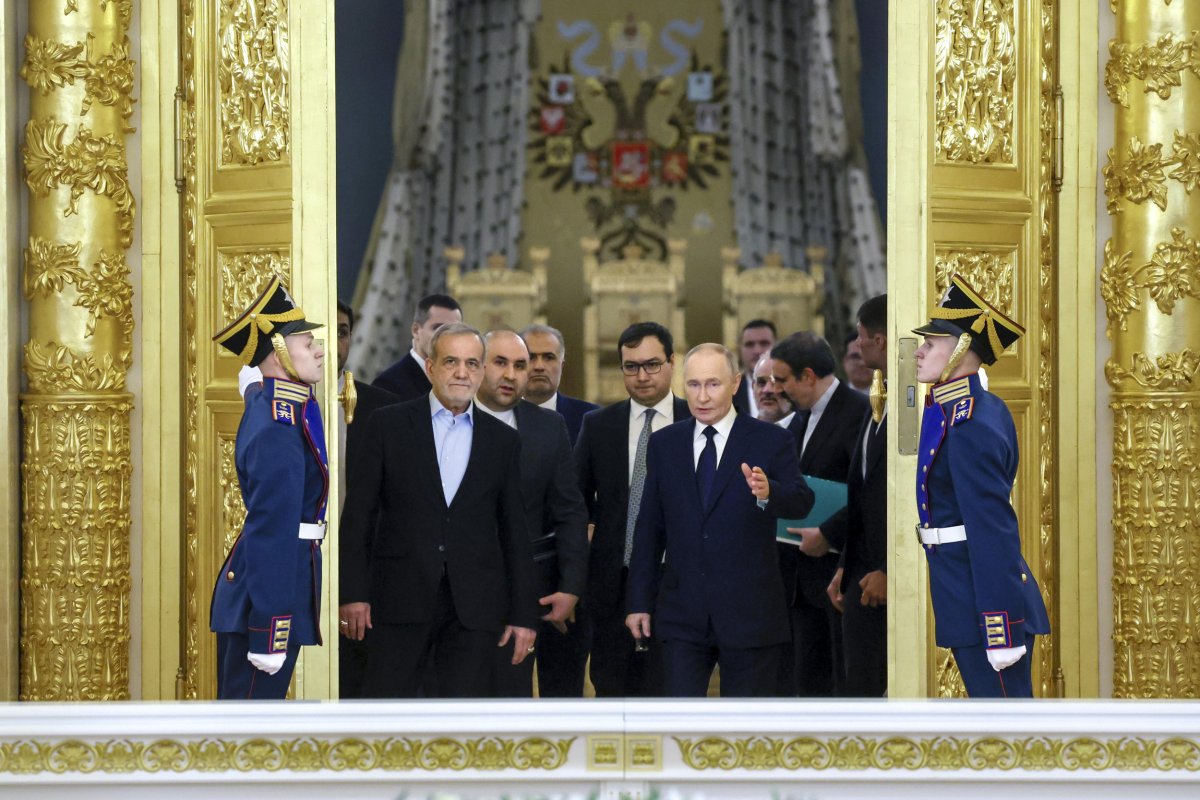 Pezeshkian and Putin