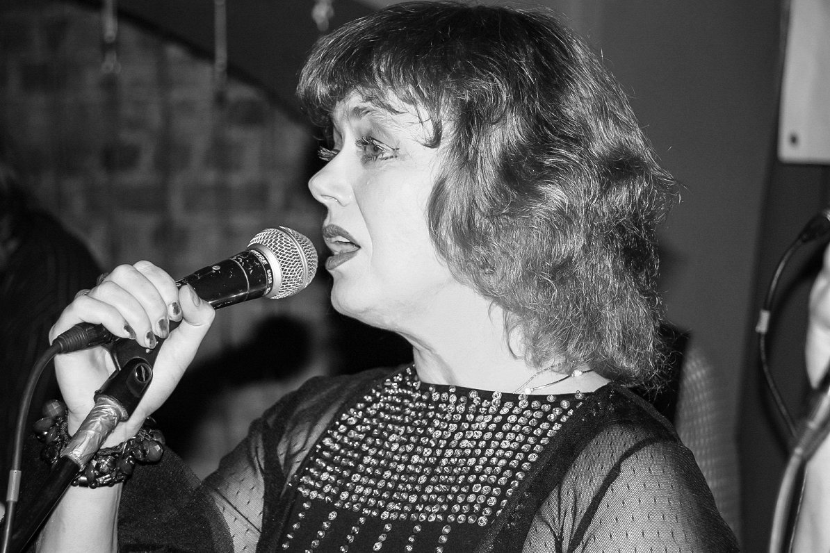 Latvian singer and actress Inese Pabērza dies / Article