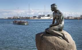 Lets post the most overrated landmark in Western Europe