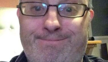 Paedophile who tried to arrange sex with child online through father avoids jail