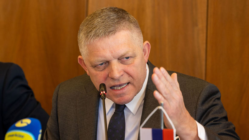 Premiér Robert Fico (Smer) na zasadnutí výboru...