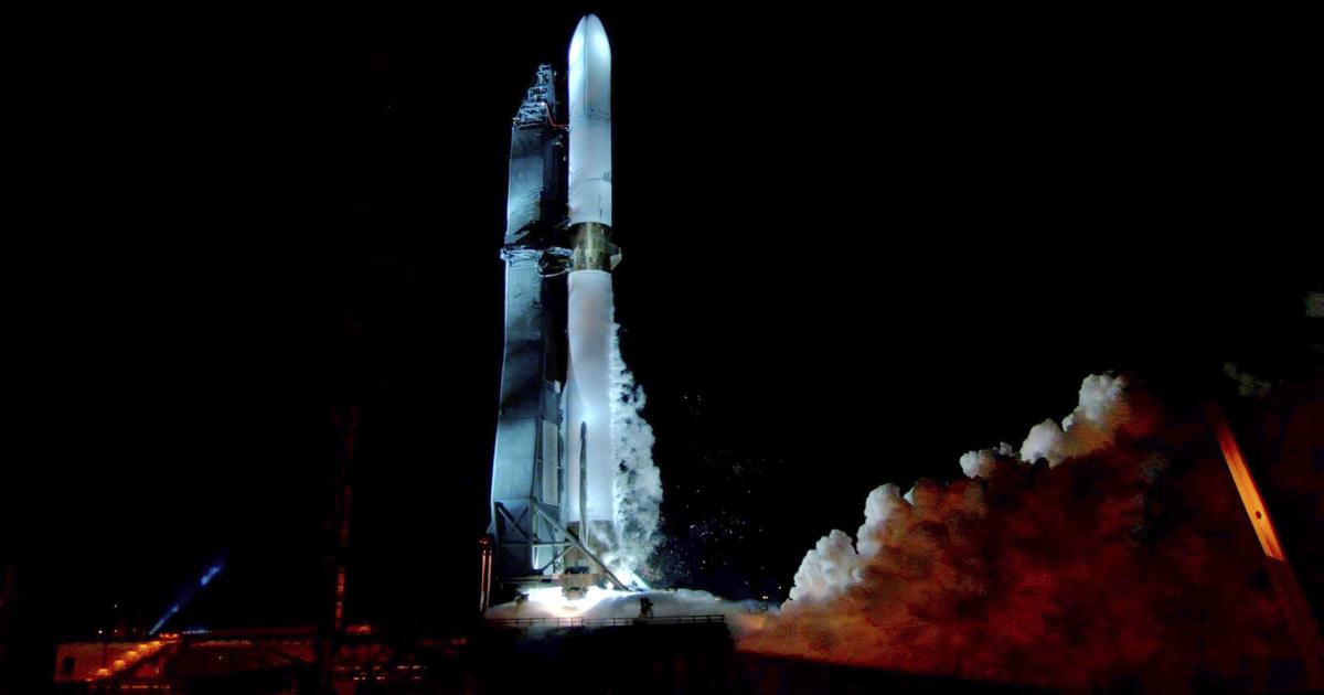 Le vol inaugural de la fusée New Glenn, de Jeff Bezos, doit être reporté - rts.ch