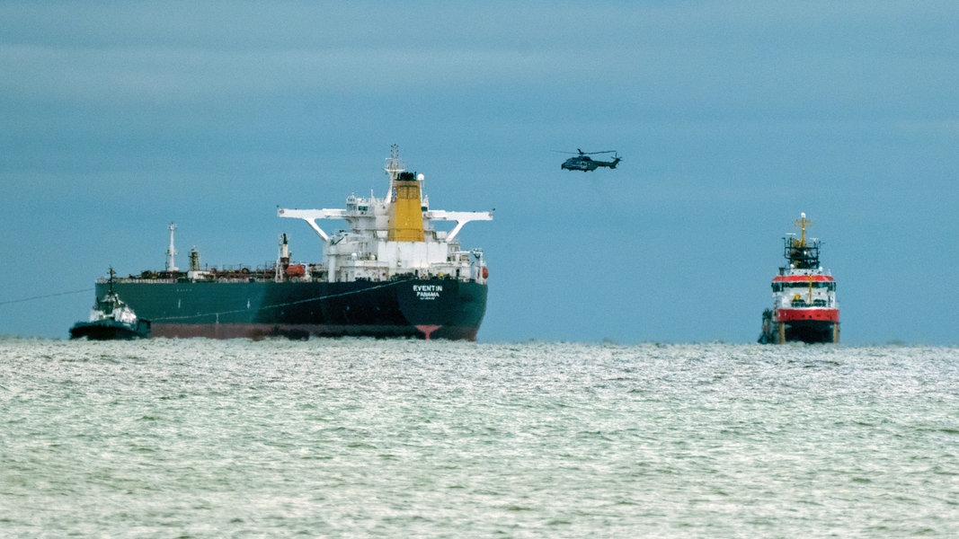 Schattenflotte und Seerecht: Was Ostseestaaten tun (können) - und was nicht | NDR.de - Nachrichten