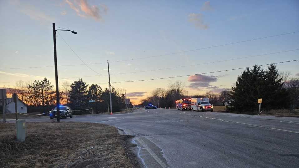Town of Norway 2-vehicle crash; Walworth County man dead