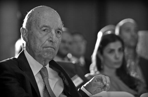 Εθνικό πένθος: Τι σημαίνει, τι ισχύει για σχολεία και υπηρεσίες