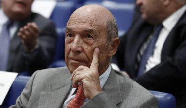 ‘This is Greece!,’ Costas Simitis’ rallying cry 