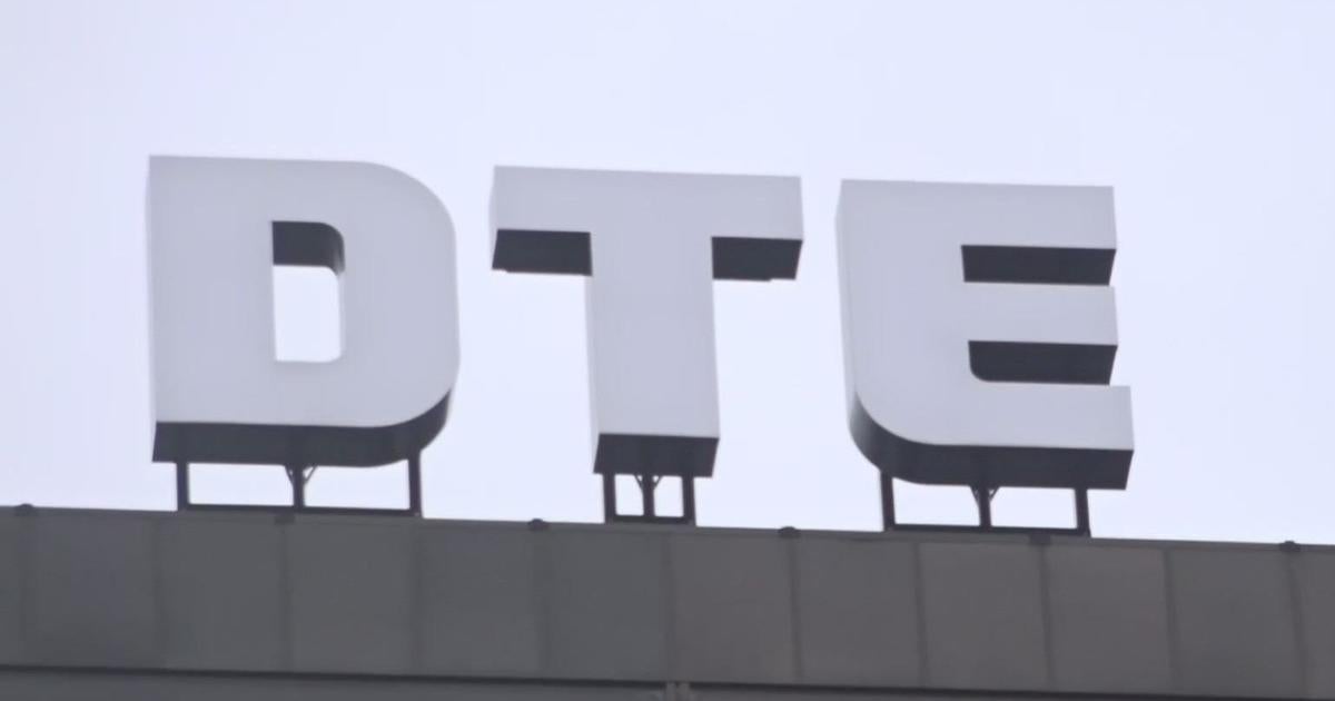 Equipment problem leaves over 2,000 people without power, DTE Energy says