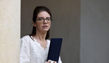 Scandale des crèches privées : Aurore Bergé a porté plainte pour vol de sa correspondance, après avoir été mise en cause dans un livre-enquête