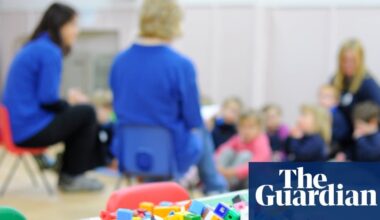 Parents in Welsh county told to come to school to change nappies if their child is not toilet trained