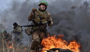 Drei Milliarden Euro für die Ukraine: Streit über Finanzierung