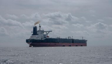 EEUU acusa a España de aprovechar un desfase temporal en las sanciones para aceptar un cargamento ruso