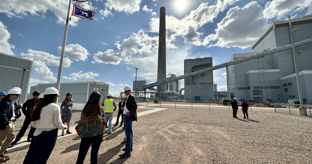 Lawmakers discuss oversight of Wyoming’s large energy project funding