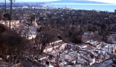 California fires: Crews improve containment on Palisades, Eaton blazes