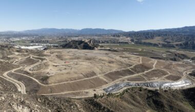 Chiquita Canyon Landfill will cease accepting trash in 2025