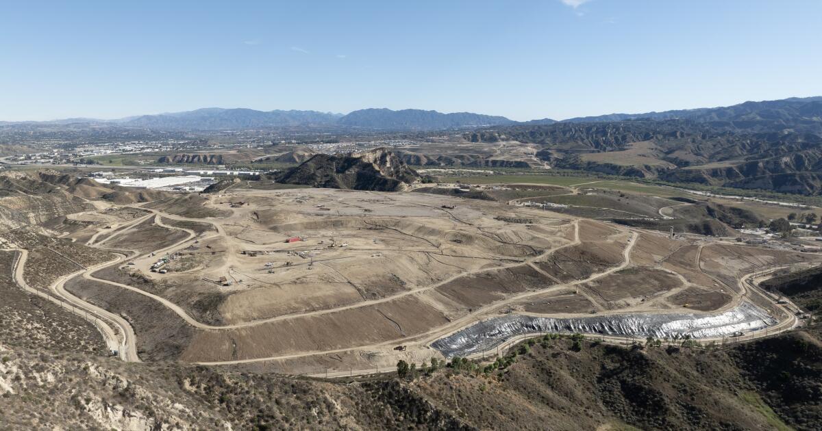 Chiquita Canyon Landfill will cease accepting trash in 2025