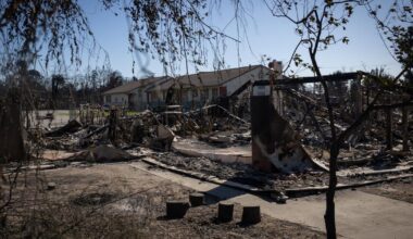Rain heightens flood, mudslide dangers for Los Angeles' burn areas