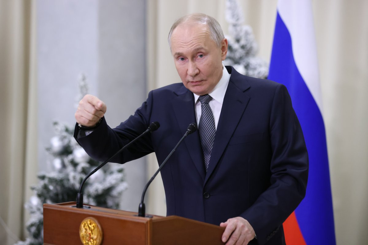 Vladimir Putin Russian Kremlin defense