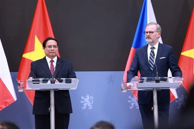 Vietnam, Czech Republic establish strategic partnership