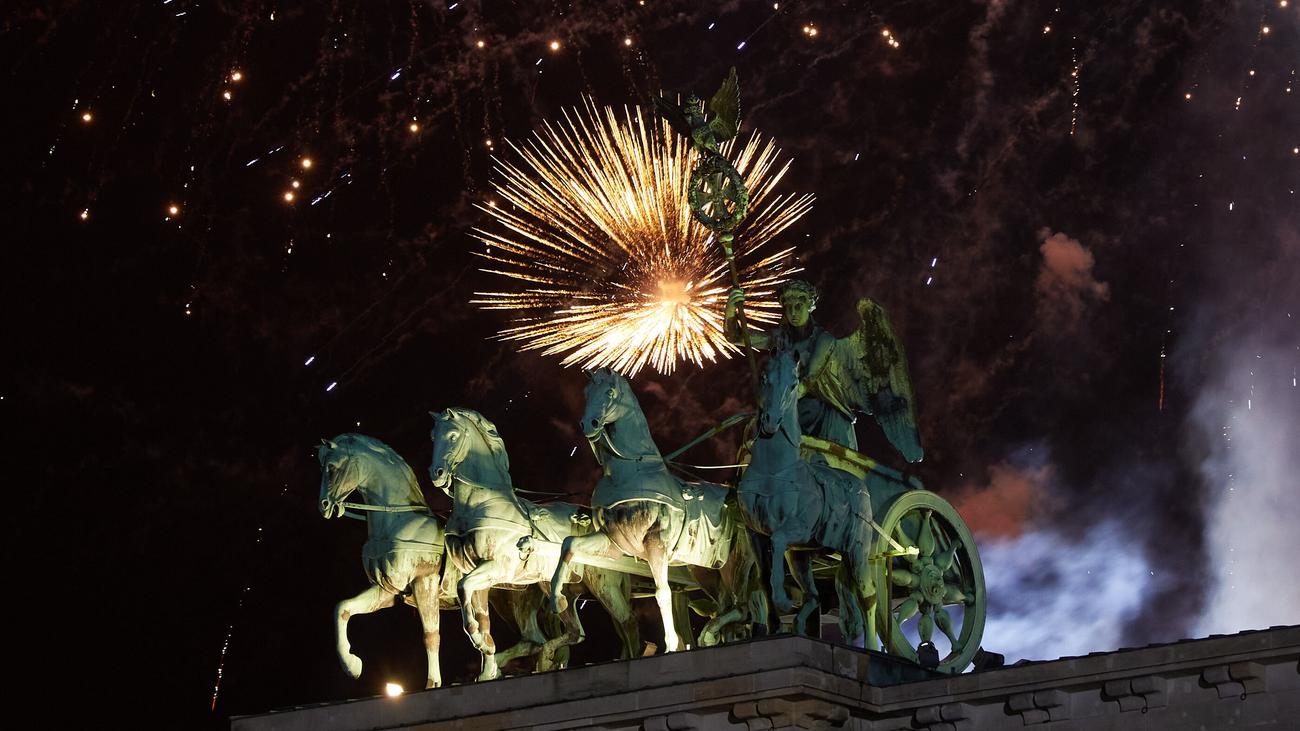 Silvesternacht: Verletzte und Festnahmen in Silvesternacht in Berlin