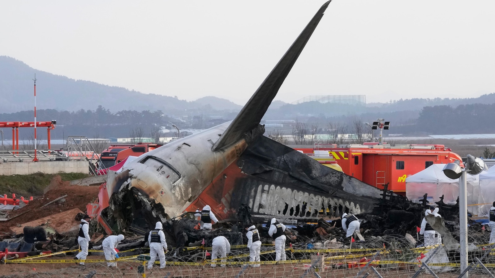Black boxes from South Korea plane crash failed to record final 4 minutes: Officials