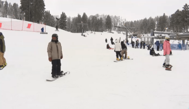 First major snowfall means big business for Wrightwood – NBC Los Angeles