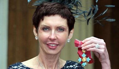 Gambling giant Bet365's boss Denise Coates nets new Â£150m windfall - despite a 45% pay cut â The Mirror