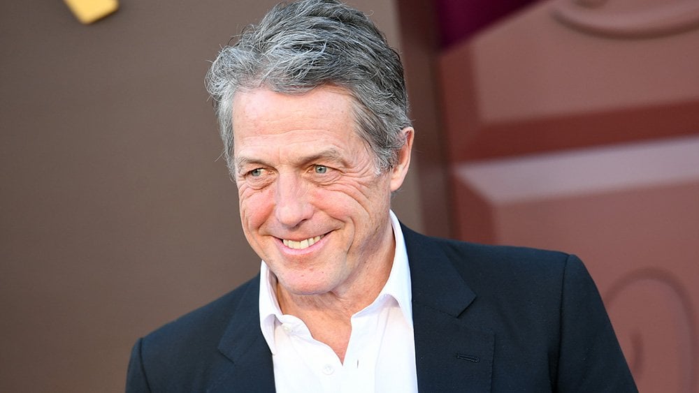 Hugh Grant Calls for Investigation Into Rupert Murdoch's UK Tabloids