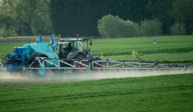 Agriculture : pour "se passer des pesticides à large spectre qui font des dégâts invraisemblables", des chercheurs étudient l'odorat des insectes nuisibles