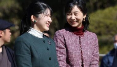 Princess Aiko and Princess Kako Host a Duck Netting Reception for Foreign Diplomats