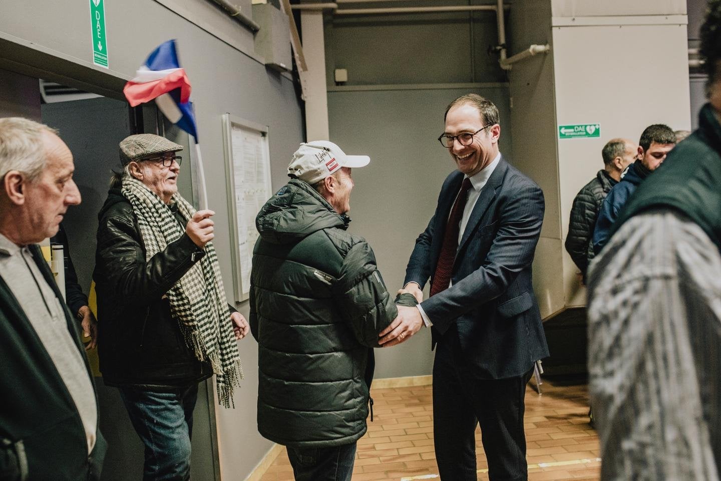 Plongée chez les militants du RN : xénophobie, rejet de « l’assistanat » et espoirs de victoire