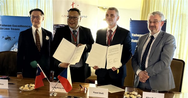 Taiwan to team up with Czechia, Poland in drone production