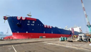 Taiwan plans to buy more U.S. natural gas to cut trade surplus: Official