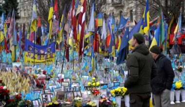 Ukraine's 'avoiders' try to dodge being drafted into a bloody war