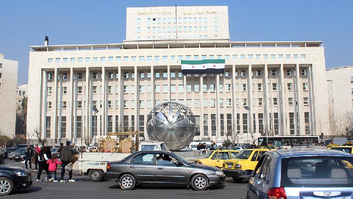 Syria Receives Local Currency Printed in Russia before Assad's Fall