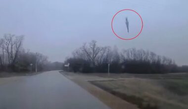 Dramatic moment blundering Putin troops mistakenly fire £1m missile at RUSSIA instead of Ukraine sparking huge explosion – The Sun