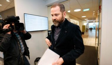 Teachers' strikes resume - Iceland Monitor