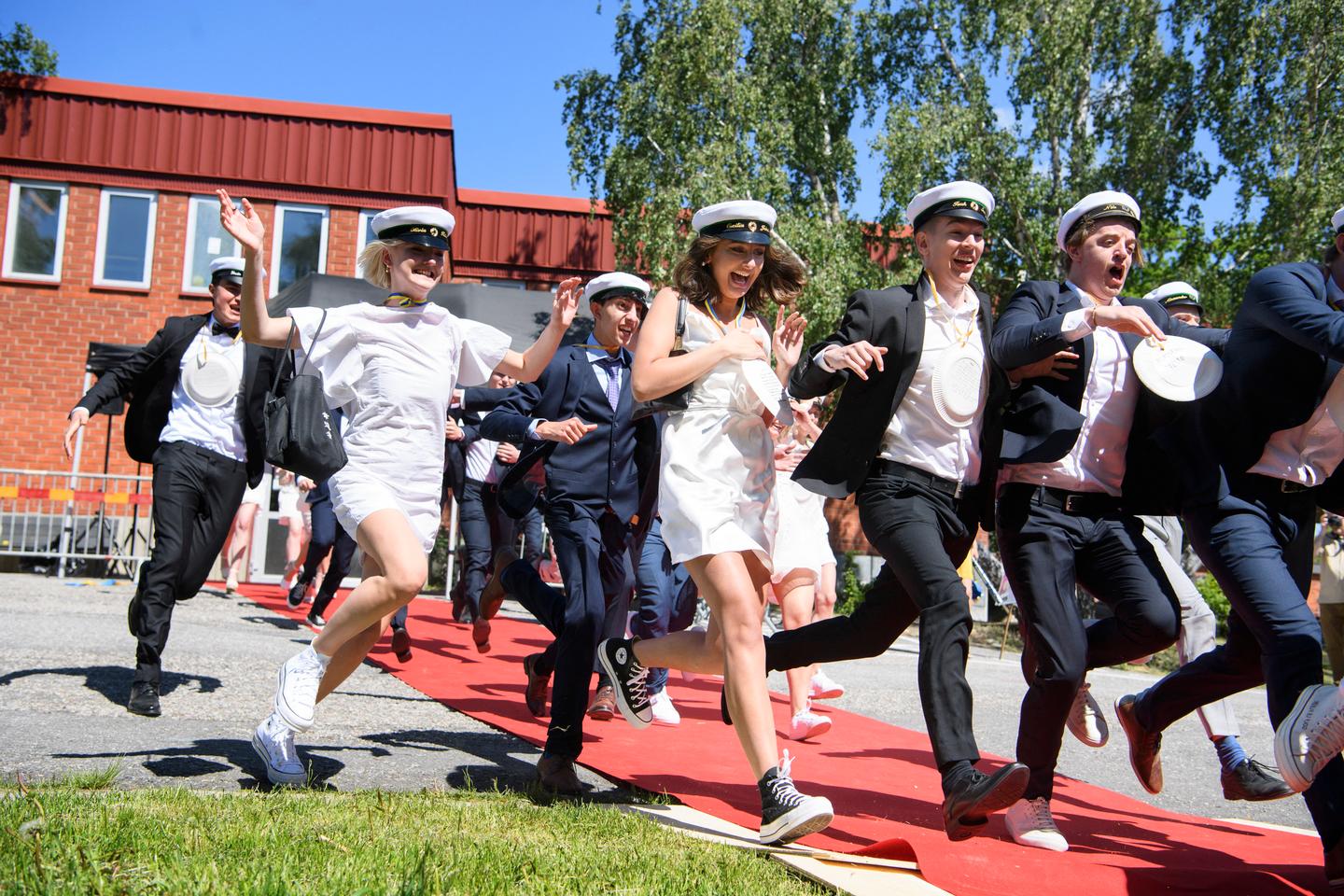 Sweden worries about a youth 'reading crisis'