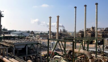 Basrah crude drop mirroring global oil prices