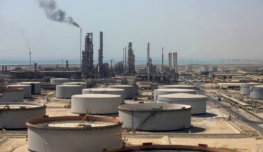 Saudi Aramco Boosts Oil Prices to Asia as Mideast Crude Soars