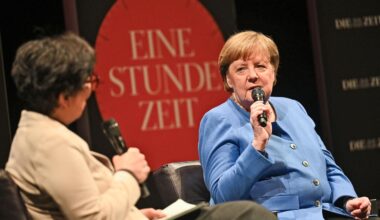 Altkanzlerin zur Migrationspolitik: Angela Merkel wollte zu Unionsanträgen "nicht schweigen"