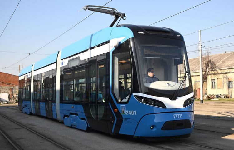 Zagreb welcomes a new generation of eco-friendly city trams