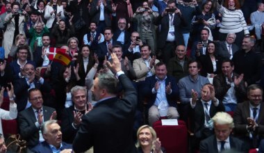 Abascal plantea a sus socios ultras la alianza de todos los 'trumpistas' de Europa, desde Meloni a la extrema derecha alemana, para "la reconquista" - El Mundo