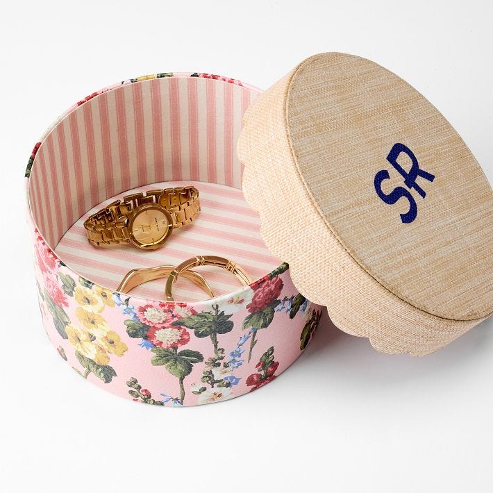Scalloped Raffia Box