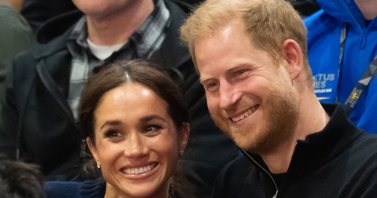 Prince Harry’s Former Hairdresser Trolls Him About Needing Hair Plugs